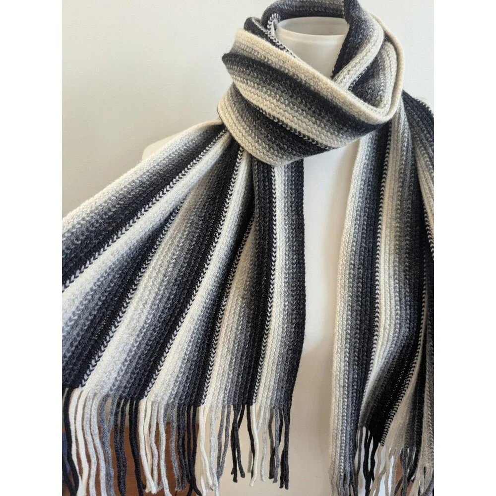 Vtg Nardi Tagliaferri Italian Wool Blend Knit Scarf Black White Chevron Stripe
